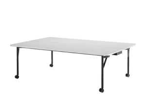 Складной прямоугольный стол из ламината на колесах