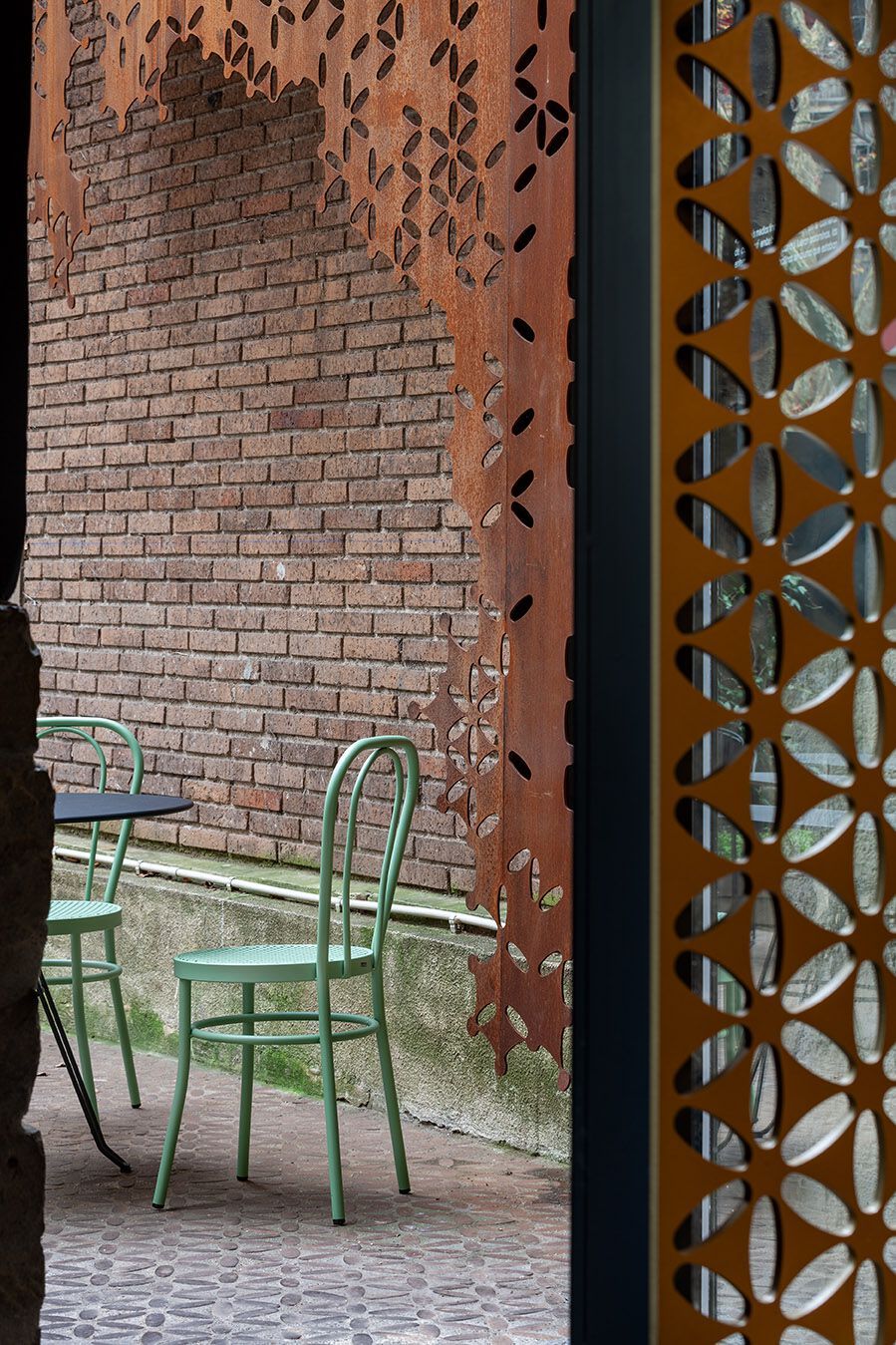 Стальной садовый стул iSimar Puerto ARCH-00043953