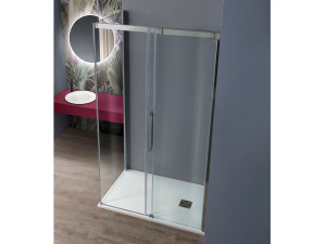 Алюминиевая и стеклянная душевая кабина с раздвижной дверью