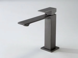 Rubinetterie Treemme Смеситель для раковины из латуни Q30