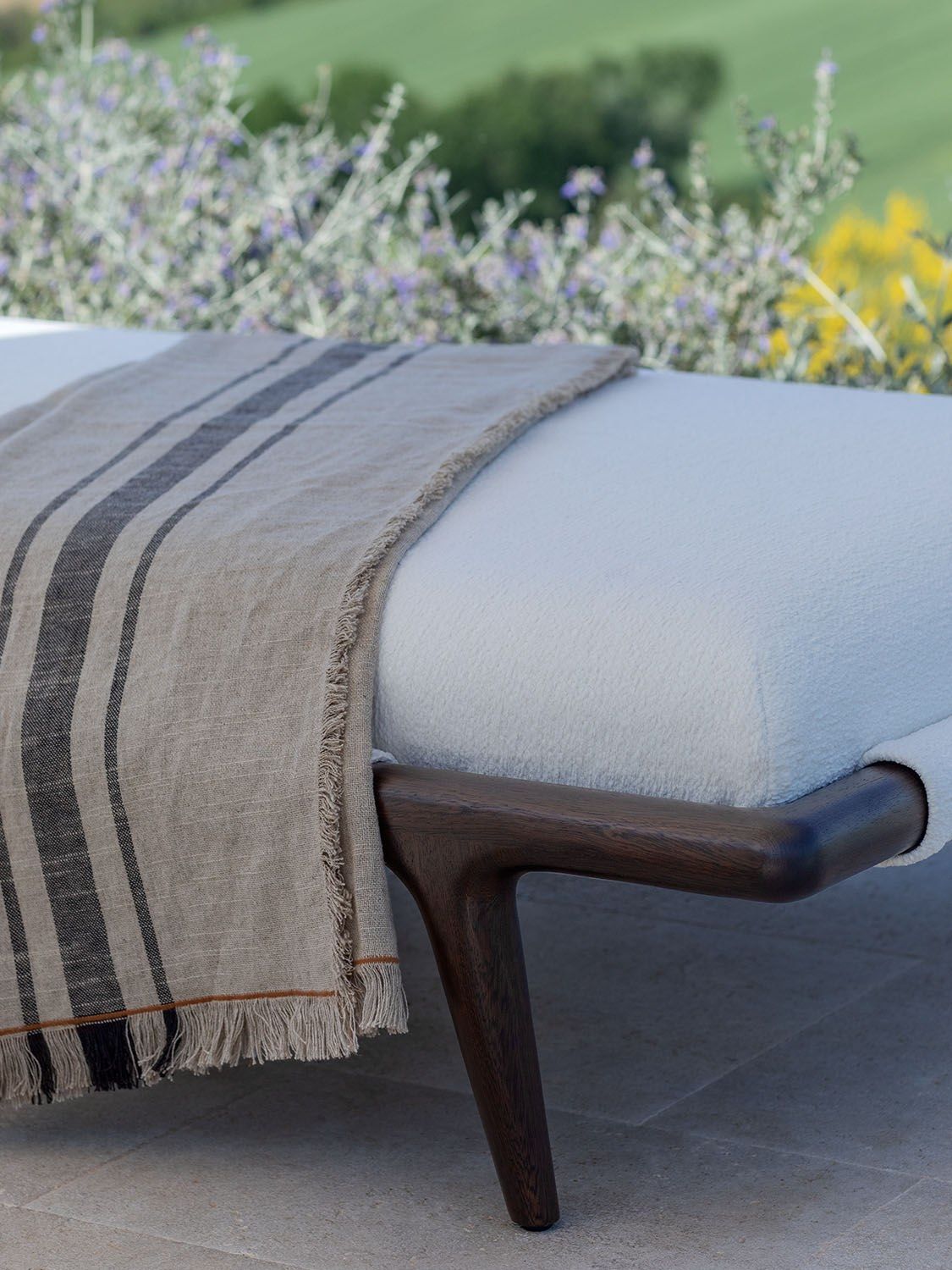 Садовая кровать с откидывающейся спинкой в ироко Flou Гауди ARCH-00148508 - Вид №6