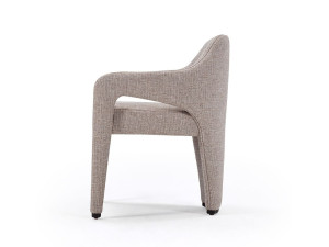 Мягкий тканевый стул с подлокотниками