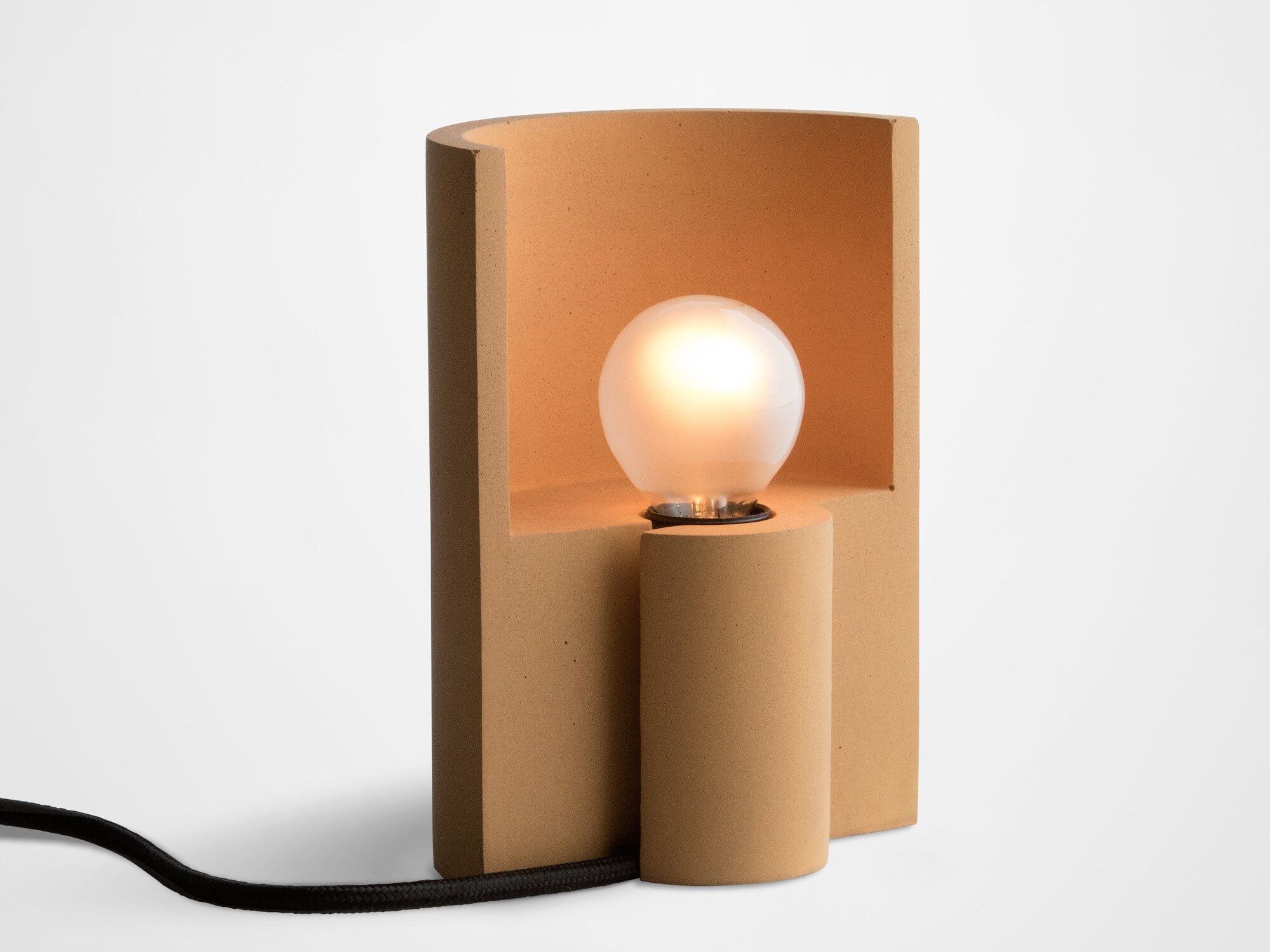 Бетонная светодиодная настольная лампа In Stock Plato Design ARCH-00025116