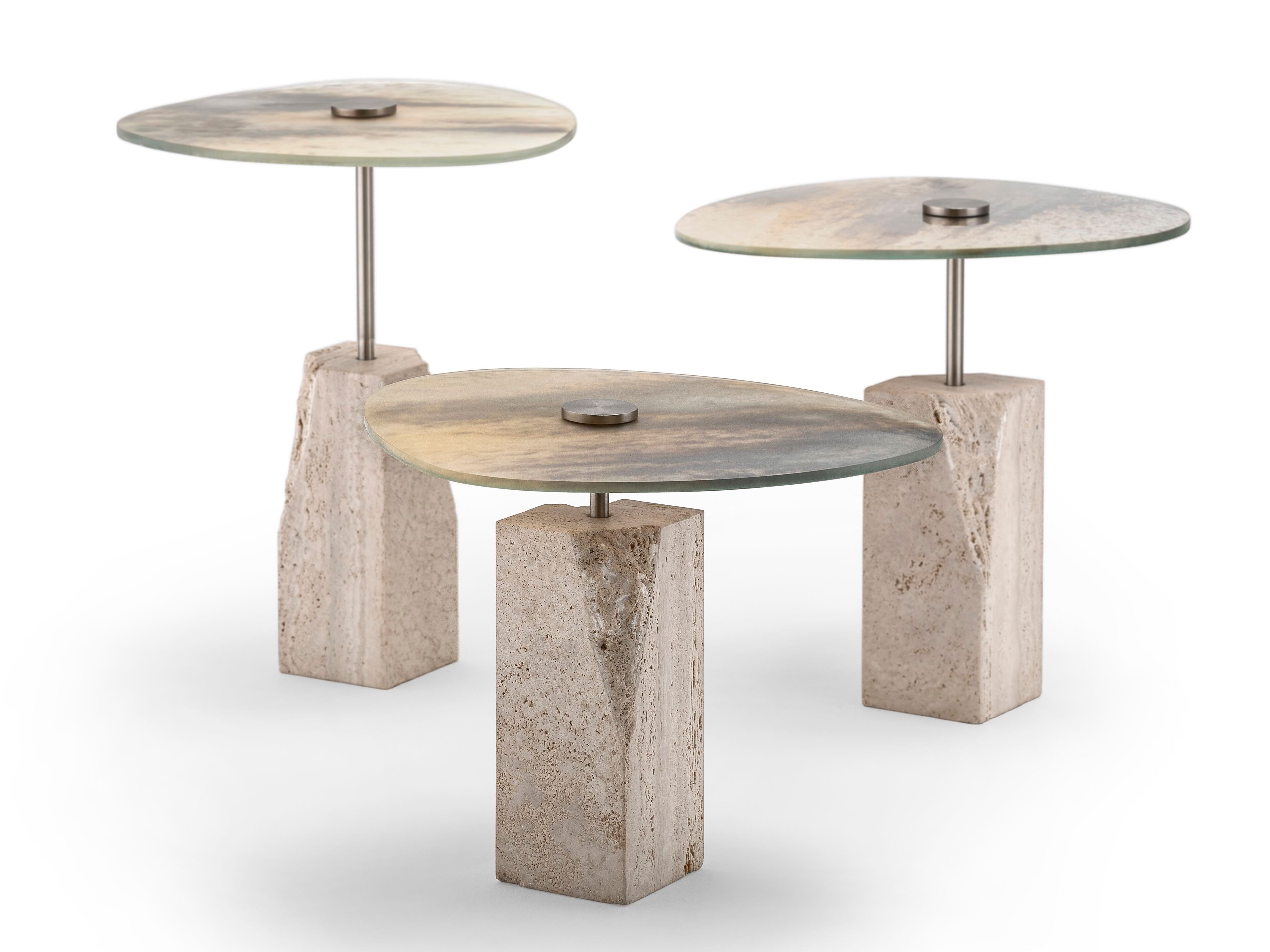 Журнальный столик из травертина и стекла ARTE VENEZIANA пещера ARCH-00028876 - Вид №1