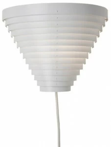 Artek Настенный светильник из стали