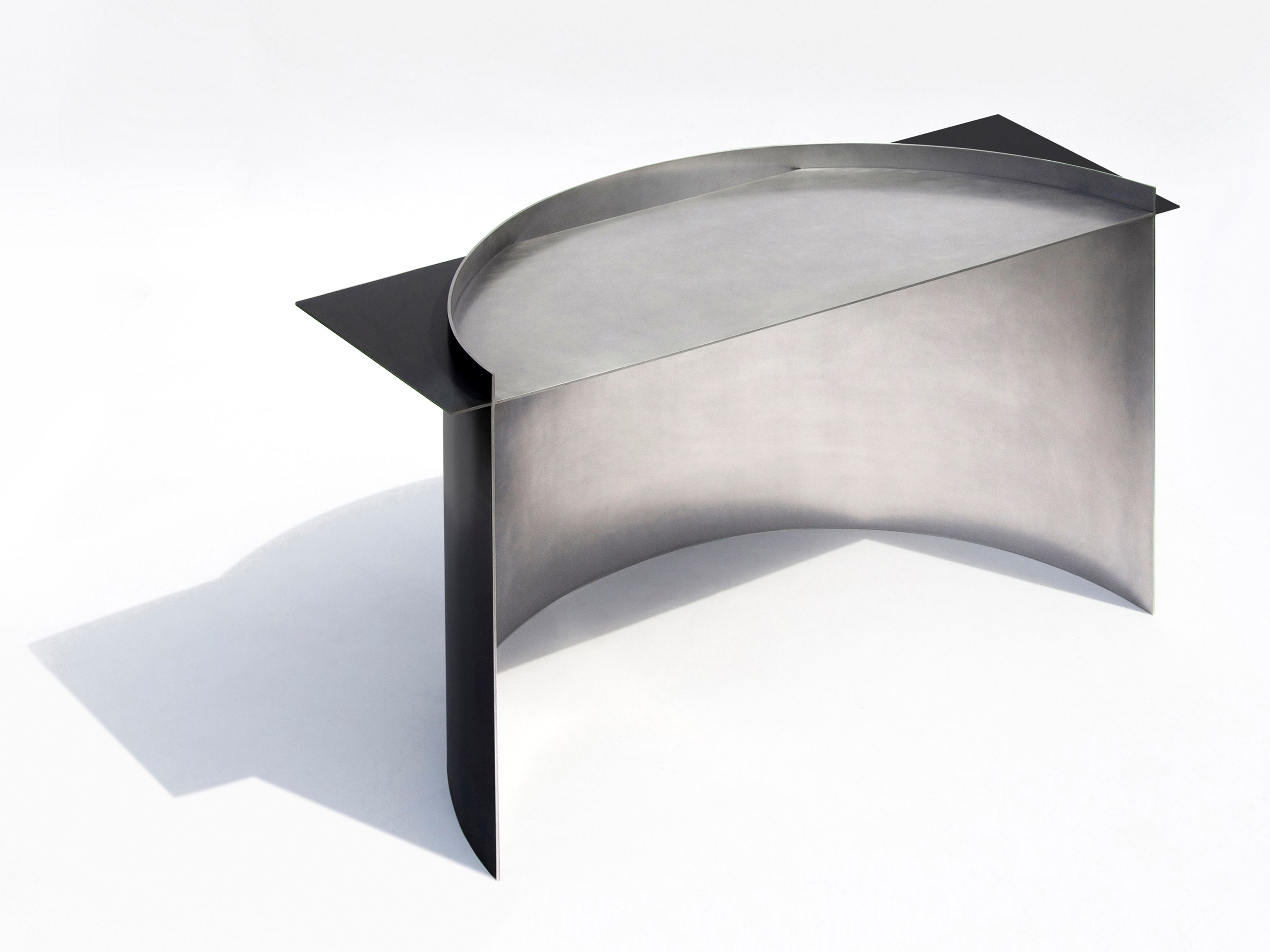 Стальной полумесяц консоли Movimento Gallery Sipyeoung Lee ARCH-00052091 - Вид №2