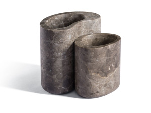 Подставка для зубных щеток из камня