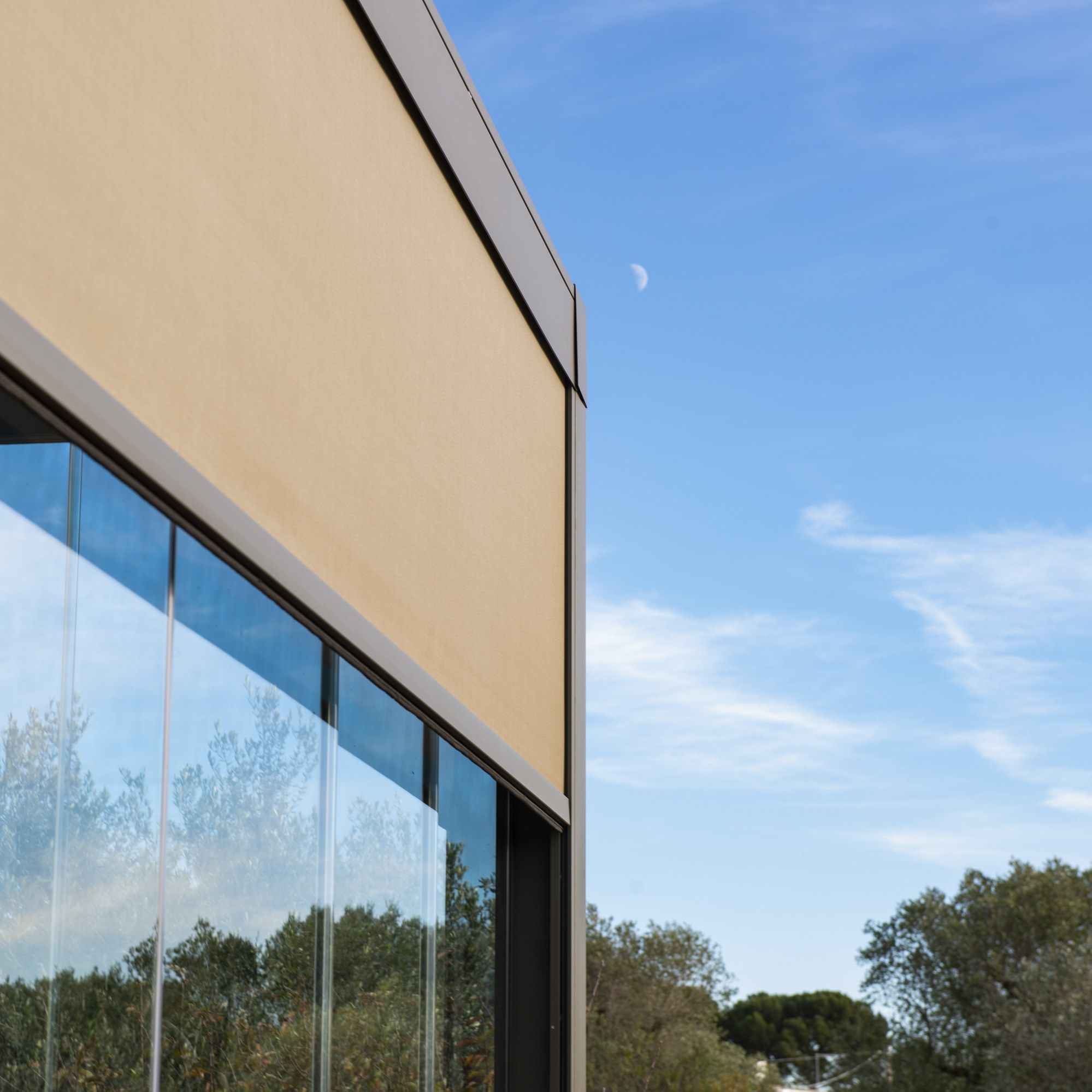 Вертикальный выдвижной занавес Pratic RASO ARCH-00028952 - Вид №1