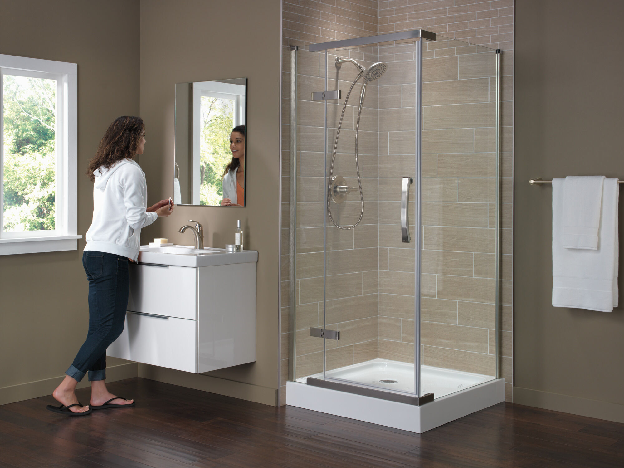 73824-SS Вешалка для полотенец 24 дюйма Delta Faucet Lahara Нержавеющая сталь  - Вид №12