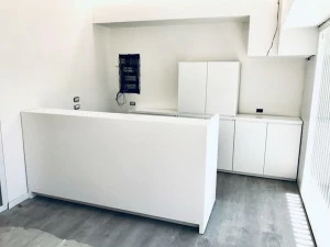 Ondulina Design Стойка администратора для офиса из Corian®