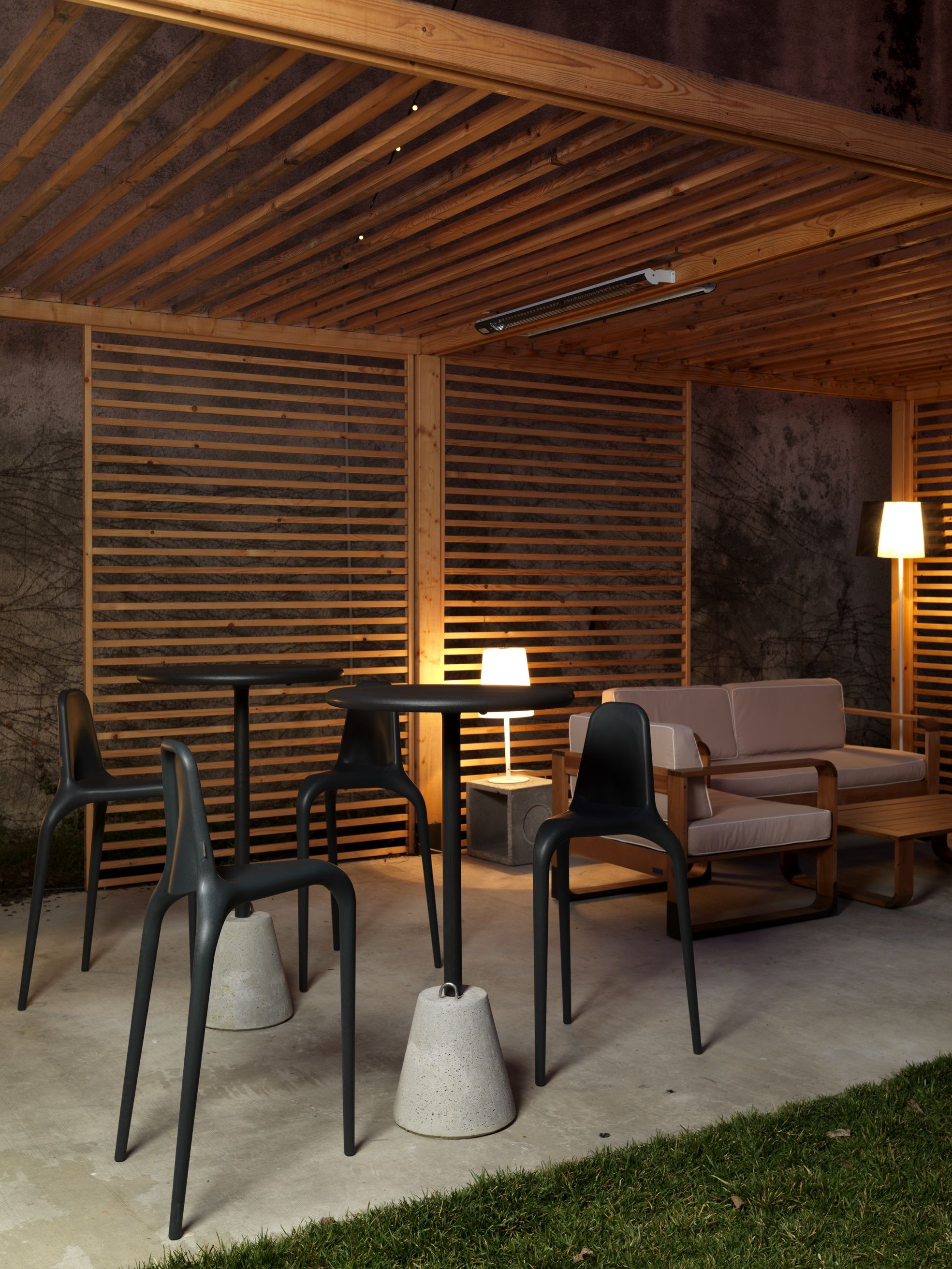 Высокий стол из полиэтилена ALMA DESIGN Set-up ARCH-00087181 - Вид №5