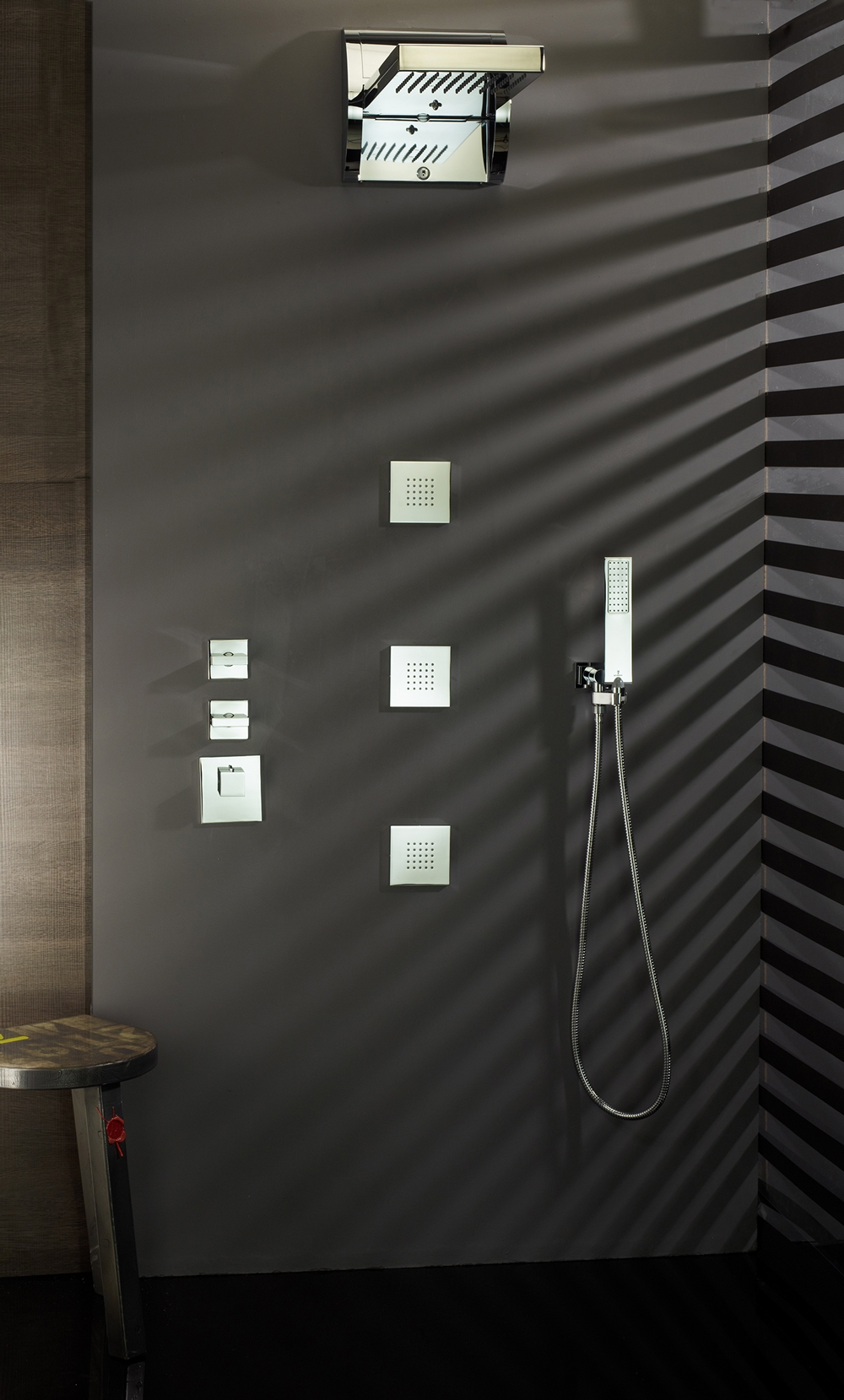 I00555 Потолочный & настенный душ Aquavolo BOSSINI  - Вид №1