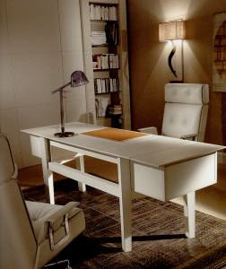 Письменный стол  COVRE 730