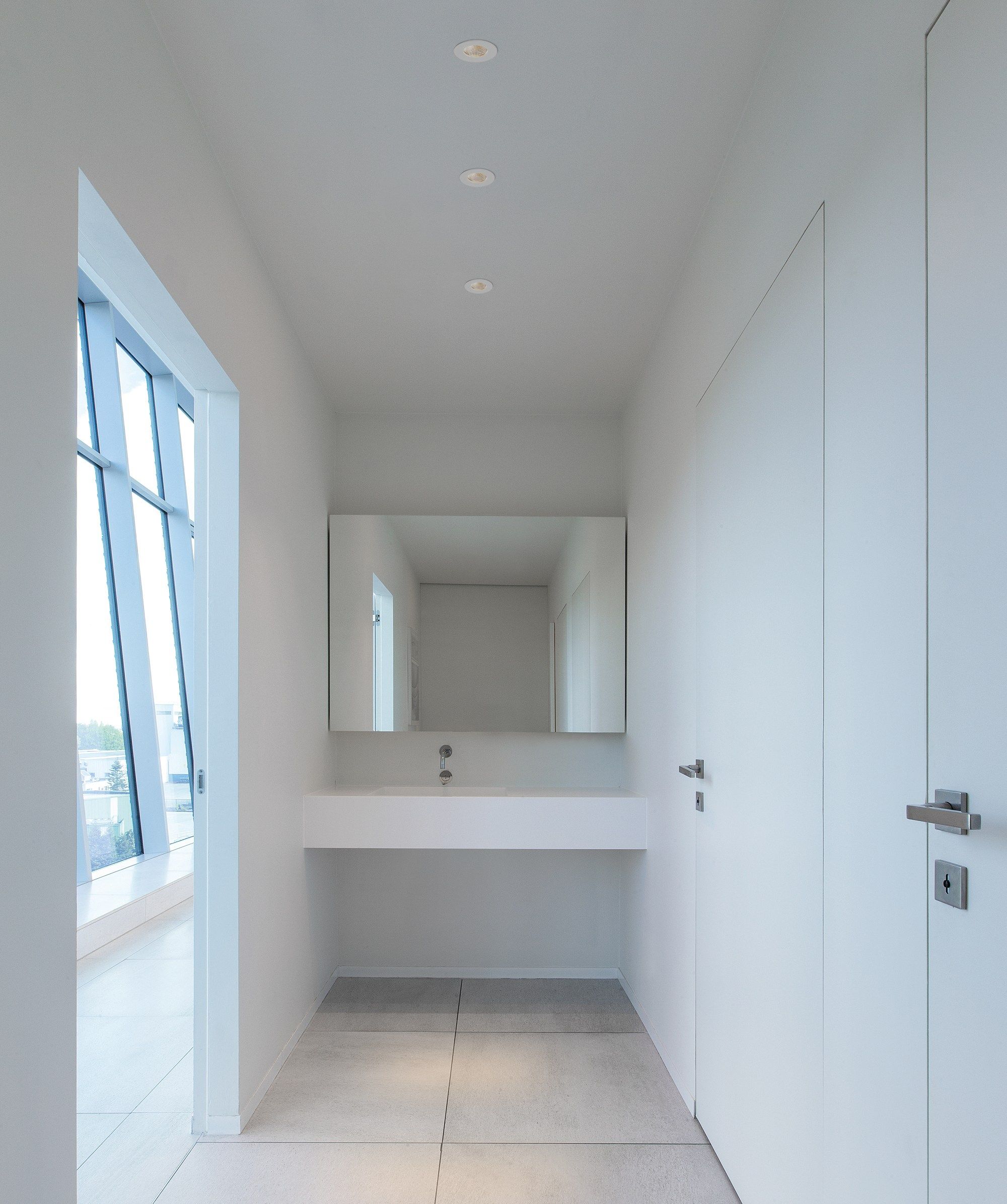 Круглый светодиодный светильник Modular Lighting Instruments ARCH-00063335 - Вид №1