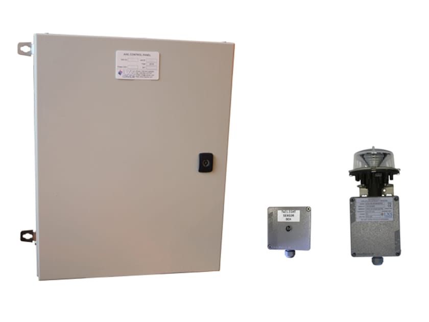 Светодиодный сигнализатор препятствий на лету LUXSOLAR L810-LXS-KIT ARCH-00046260