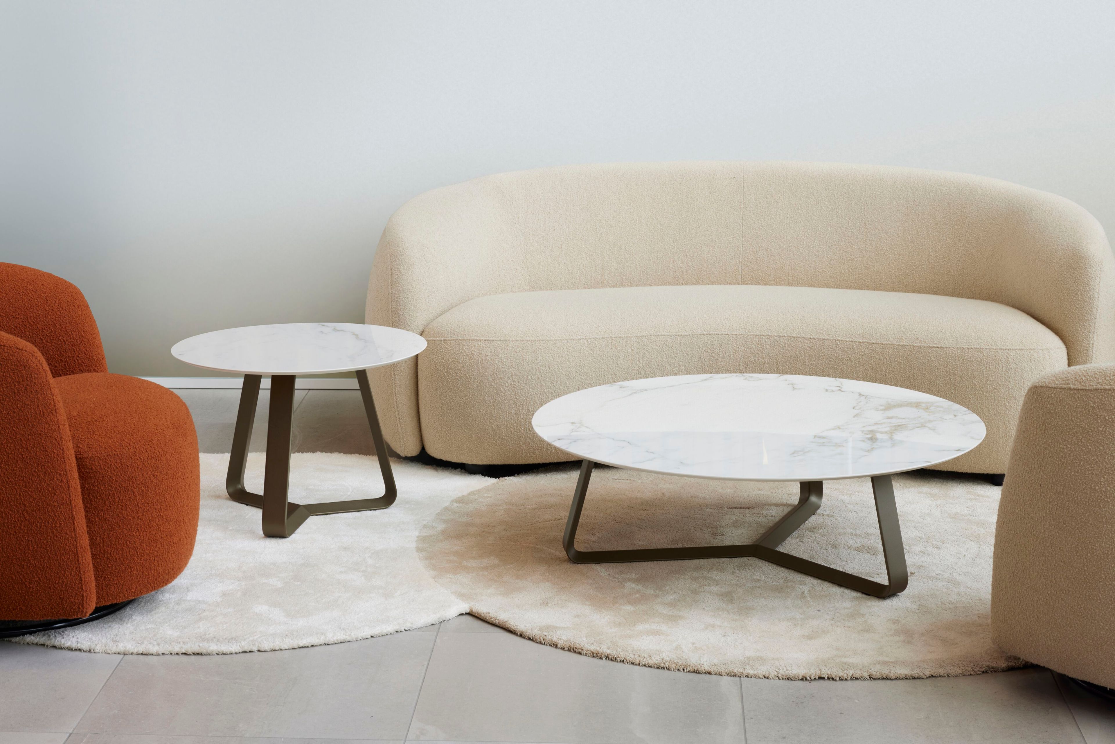 Изогнутый диван из ткани Joli оливковое дерево ARCH-00035779 - Вид №3