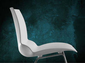 Штабелируемый стул из инженерного пластика