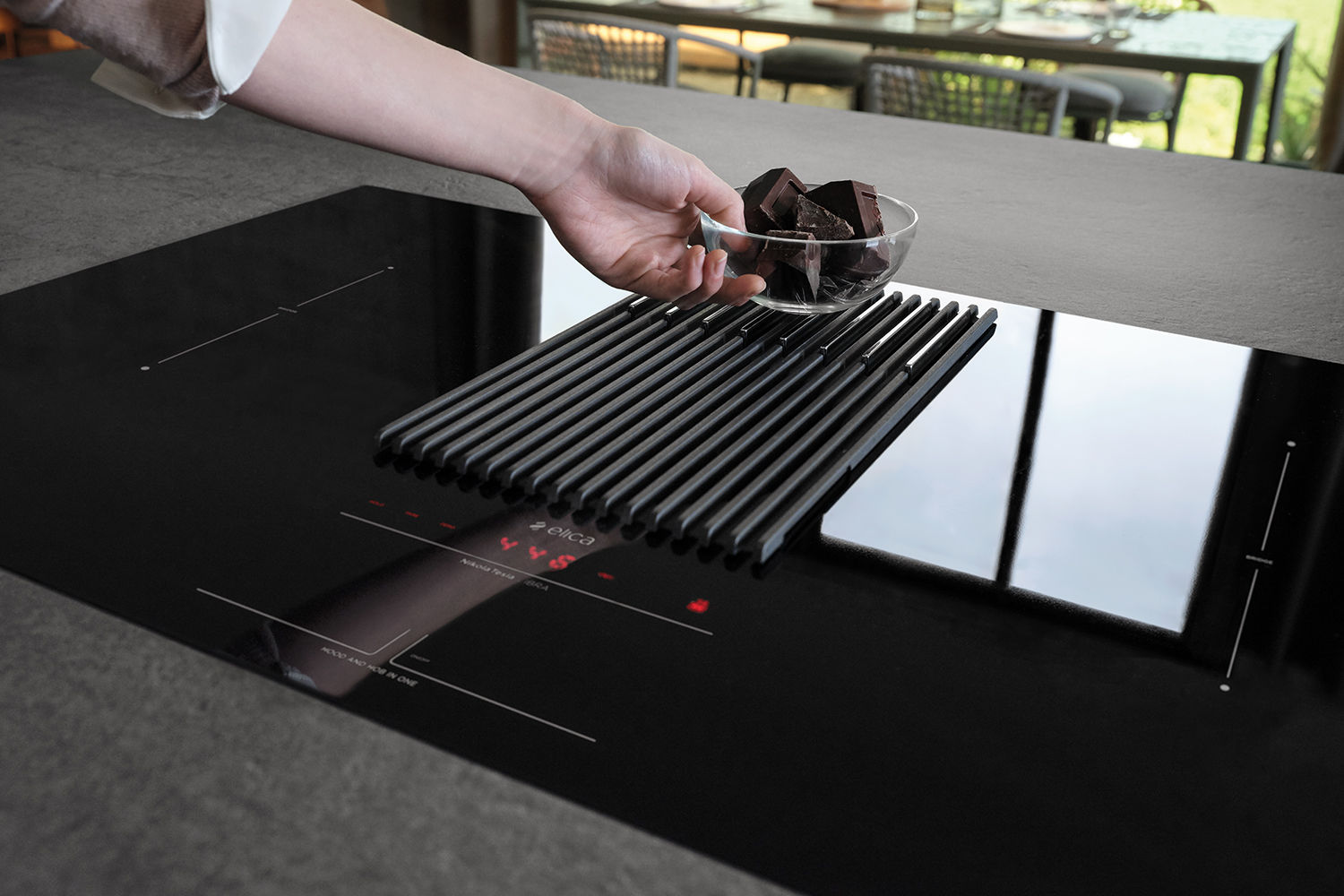 NIKOLATESLA LIBRA BL/F/83-PRF0147745 Индукционные варочные панели / индукционная, с вытяжкой, 900 м3/ч, черная Elica  - Вид №2