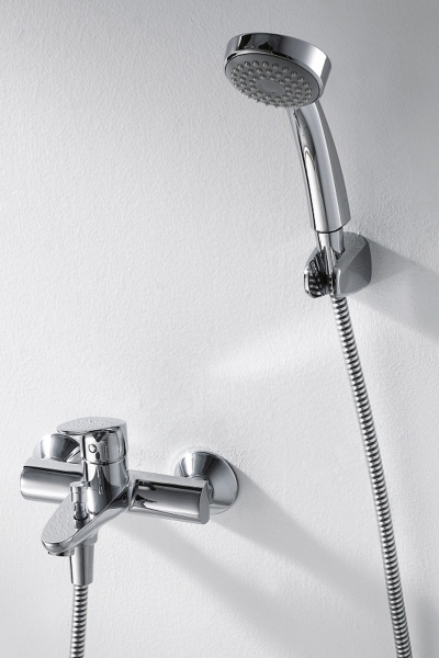 Смеситель для ванны с коротким изливом и аксессуарами DROP F64898C-B bravat - Вид №4