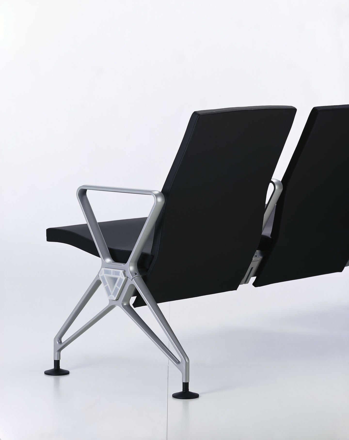 Сиденье на пенополиуретане с подлокотниками VITRA AIRLINE ARCH-00115211 - Вид №5