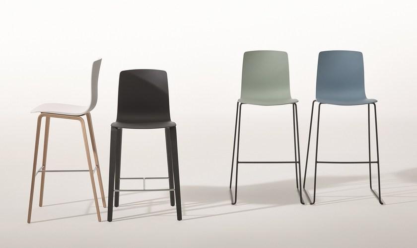 arper Табурет из полипропилена с высокими санками и спинкой Aava sun-id-1471805 - Вид №1