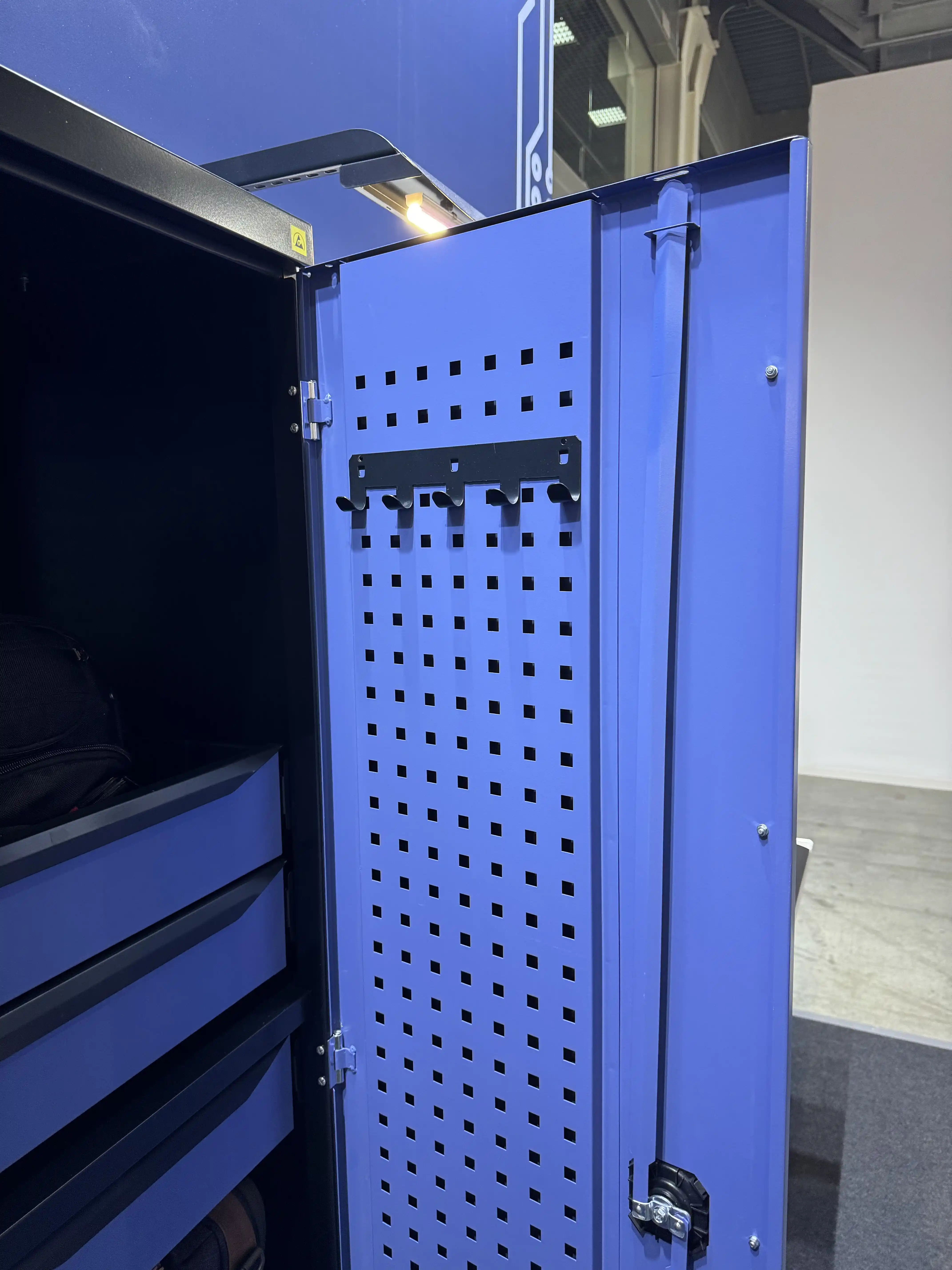 Шкаф антистатический SPC 182.10B.2S Верстакофф 181000 - Вид №3