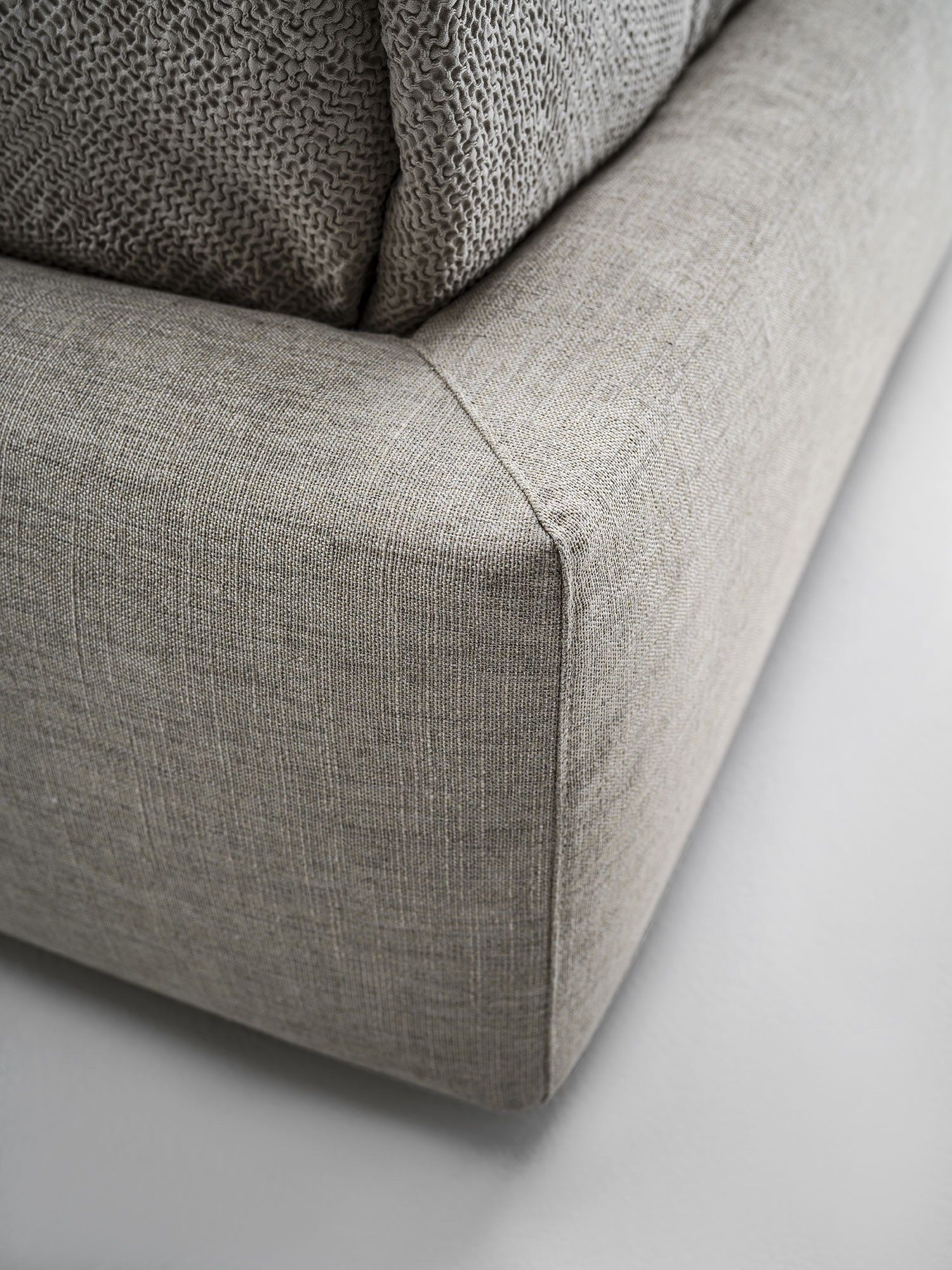 Тканевая кровать с мягким изголовьем Frigerio Купер ARCH-00023815 - Вид №5