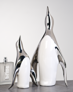 86636 Casablanca, фигурка маленькая керамическая "Пингвин", цвет бело-серебристый