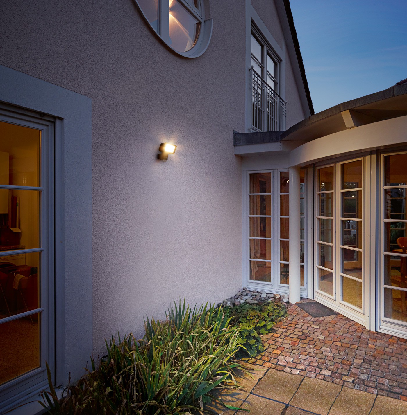 Steinel 631215 HS-S 150 настенный прожектор БЕЗ датчика движения 82166 - Вид №1