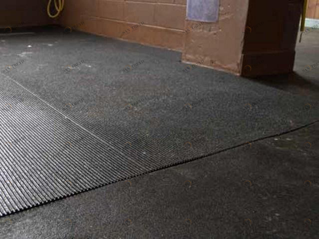 PROJECT FOR BUILDING Нескользящий резиновый коврик sun-id-1398004