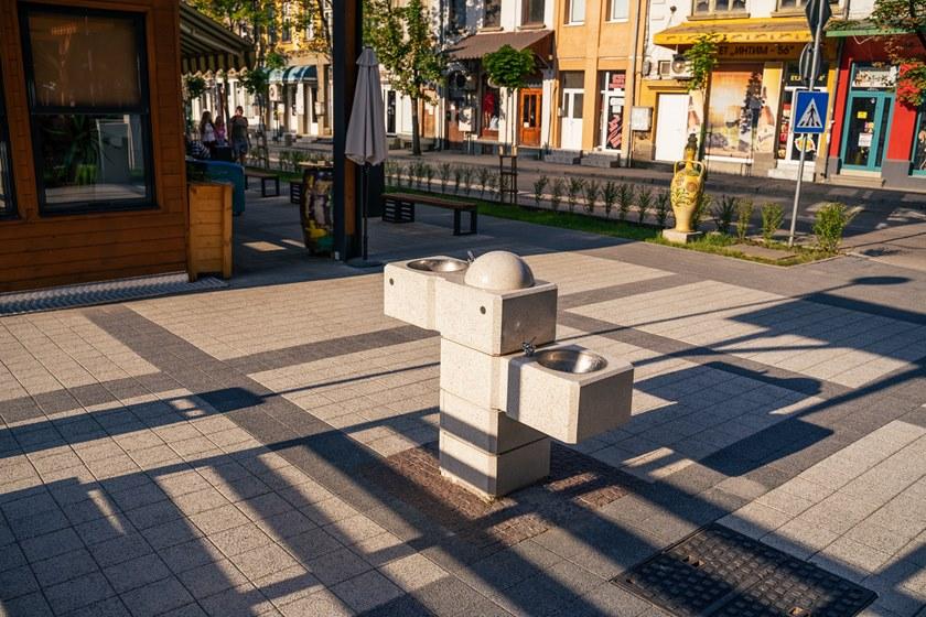 ENCHO ENCHEV - ETE Фонтан с бетонным полом для инвалидов  169  - Вид №6