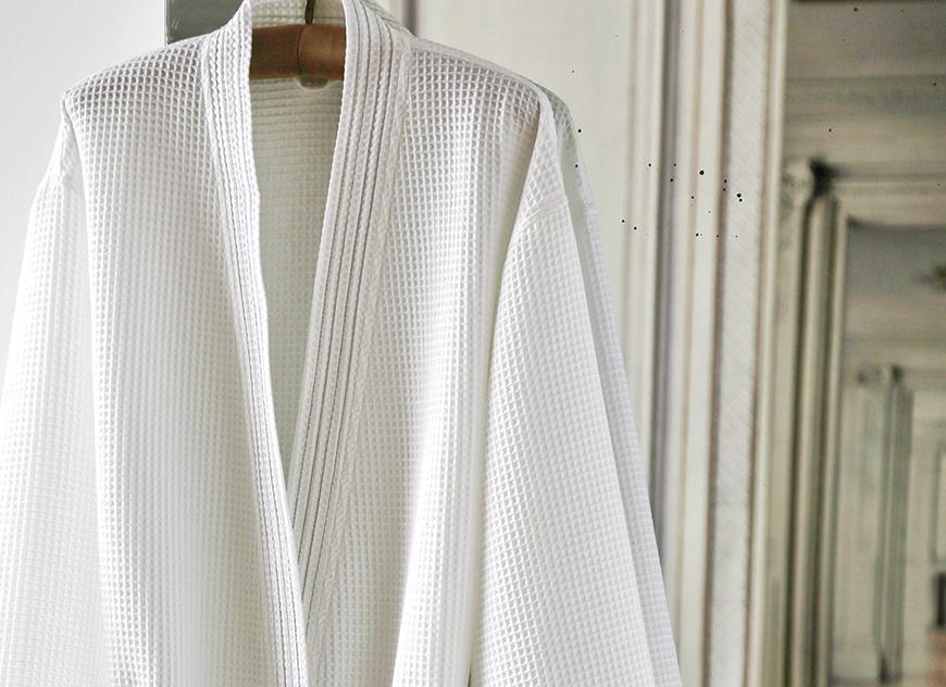 WA_BL_M Халат вафельный MANOIR BLANC белый, размер S, М, L хлопок Blanc des Vosges Santreyd 