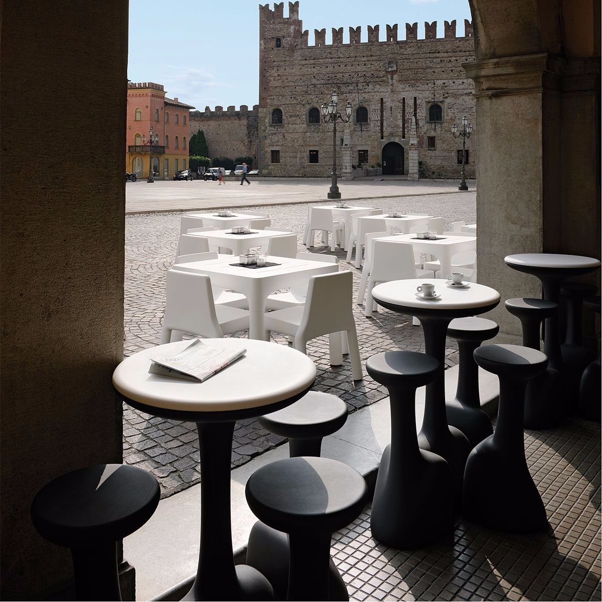 Табурет из полиэтилена PLUST Armillaria ARCH-00136607 - Вид №4