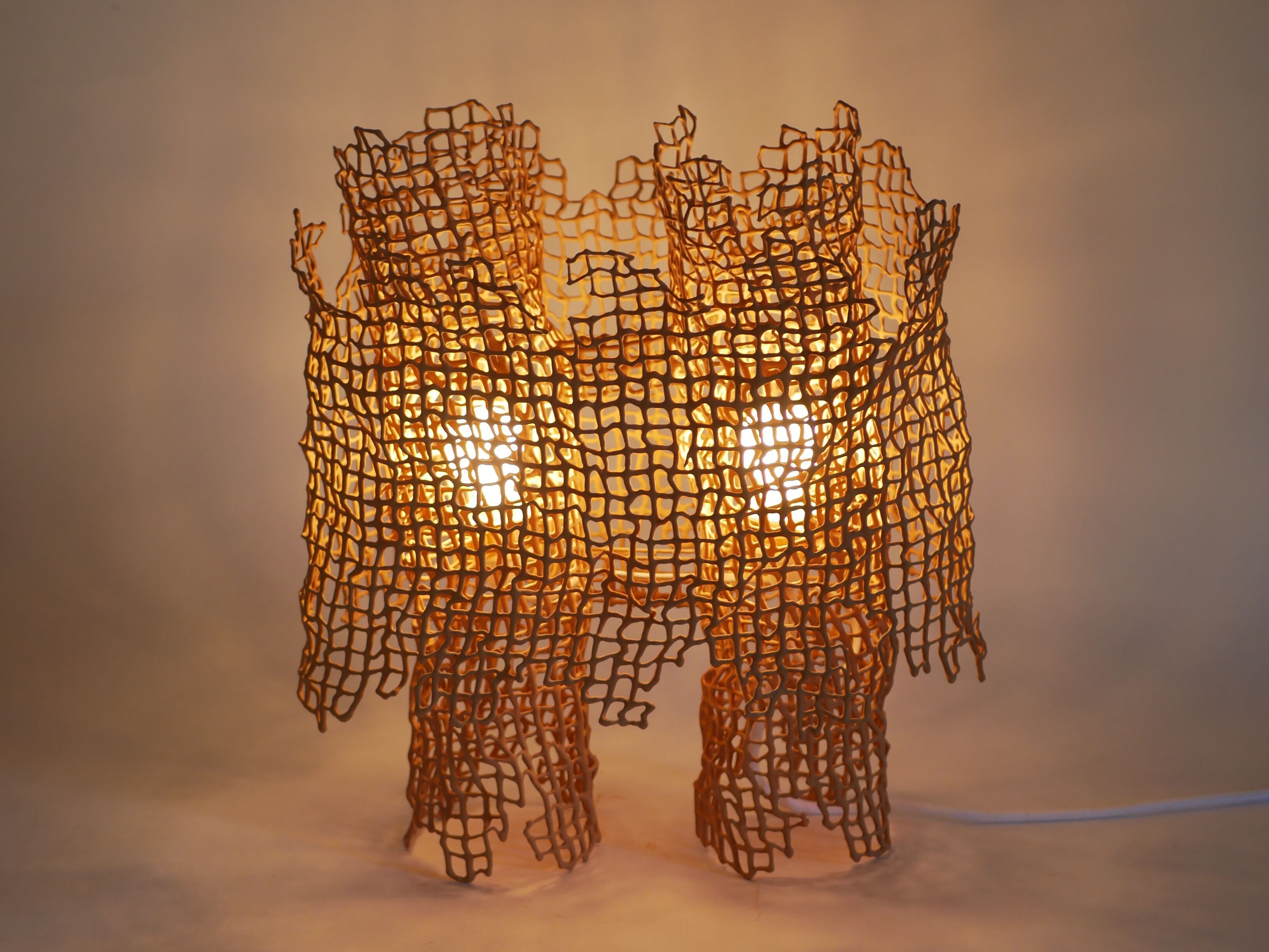 Настольная лампа из глины LO Contemporary Коралл ARCH-00069020