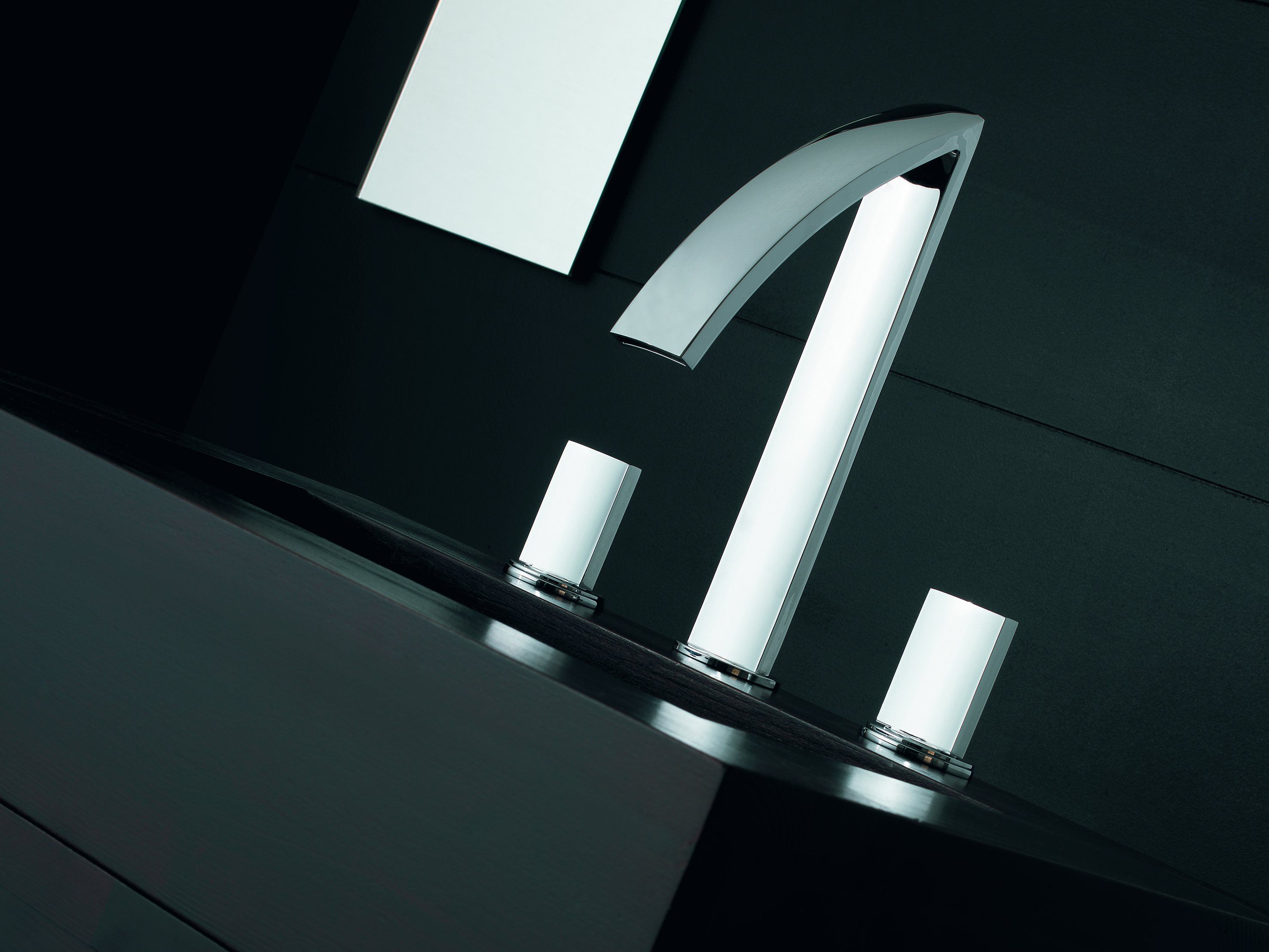 Смеситель для раковины с 3 отверстиями Zazzeri ARCH-00147555