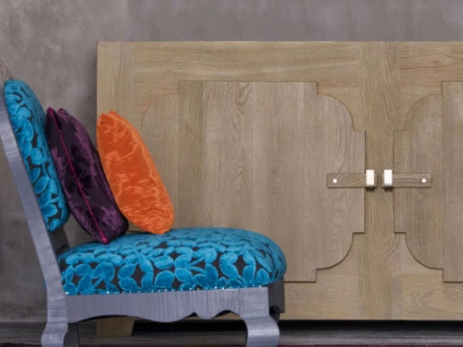 Шкаф из массива дерева с распашными дверями Lando GIPSY ARCH-00041650 - Вид №1