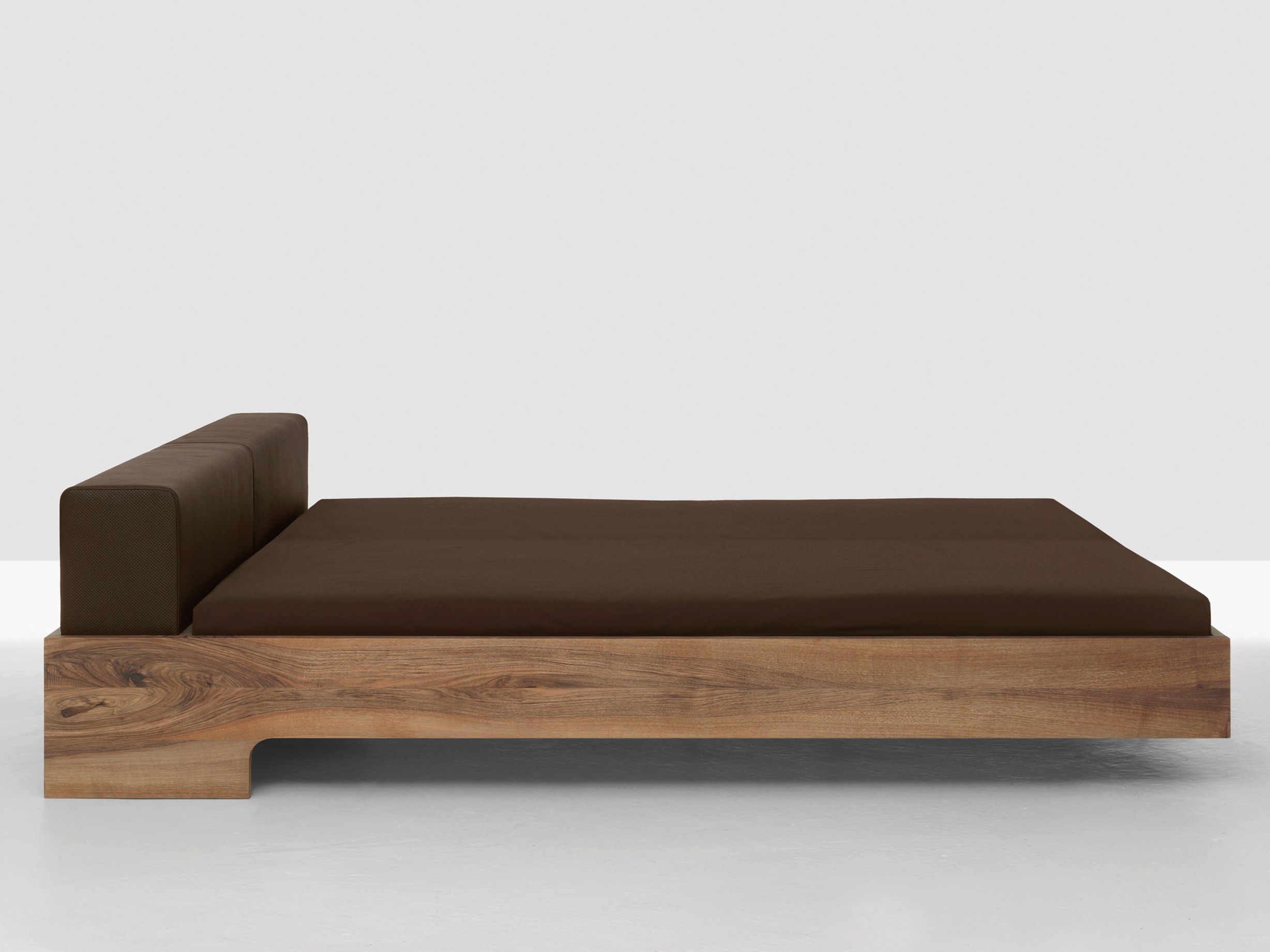 Двуспальная кровать с мягким изголовьем ZEITRAUM DOZE ARCH-00106564 - Вид №3