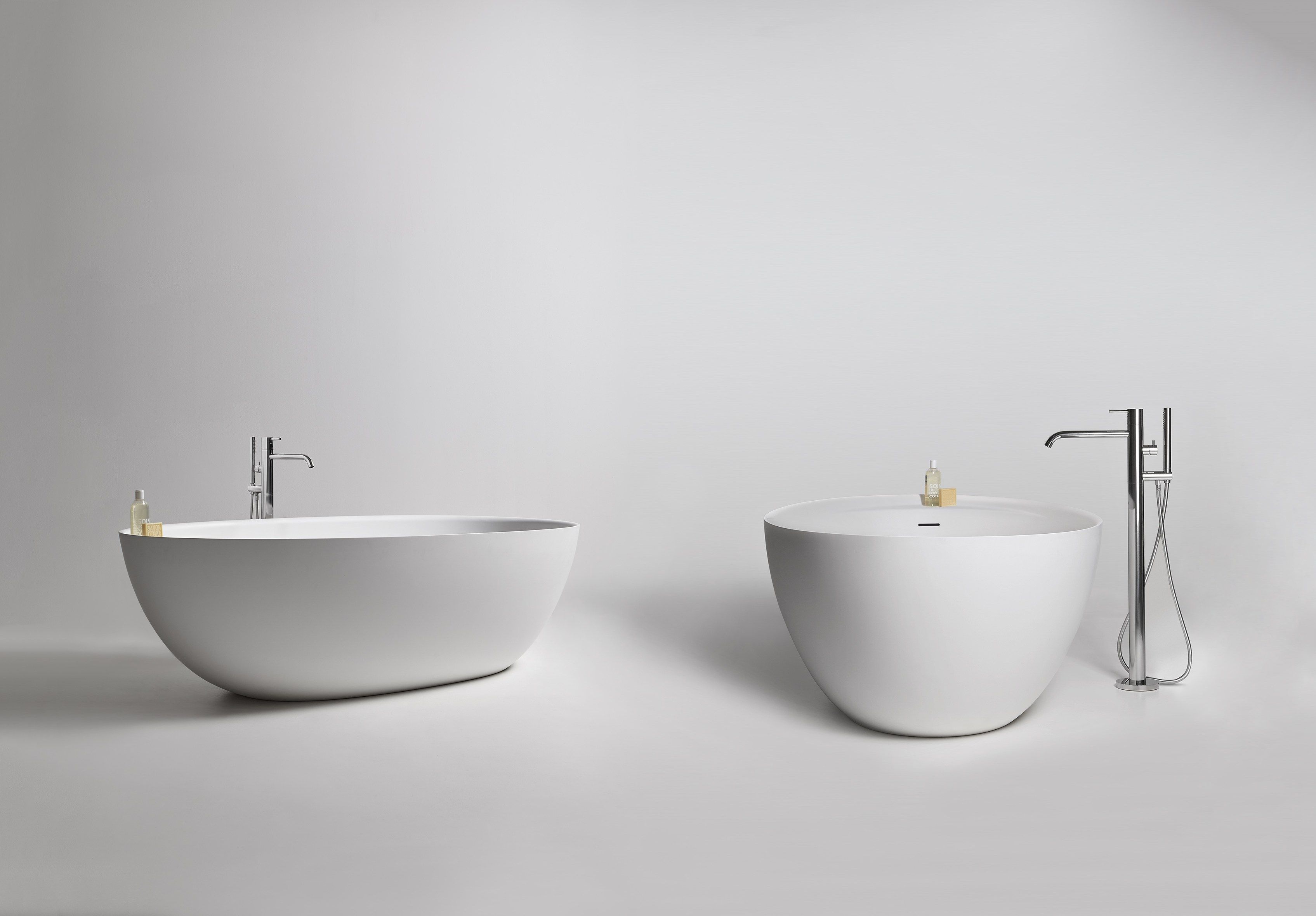 Овальная ванна в центре комнаты в Cristalplant® Antoniolupi Eclipse ARCH-00100391 - Вид №4