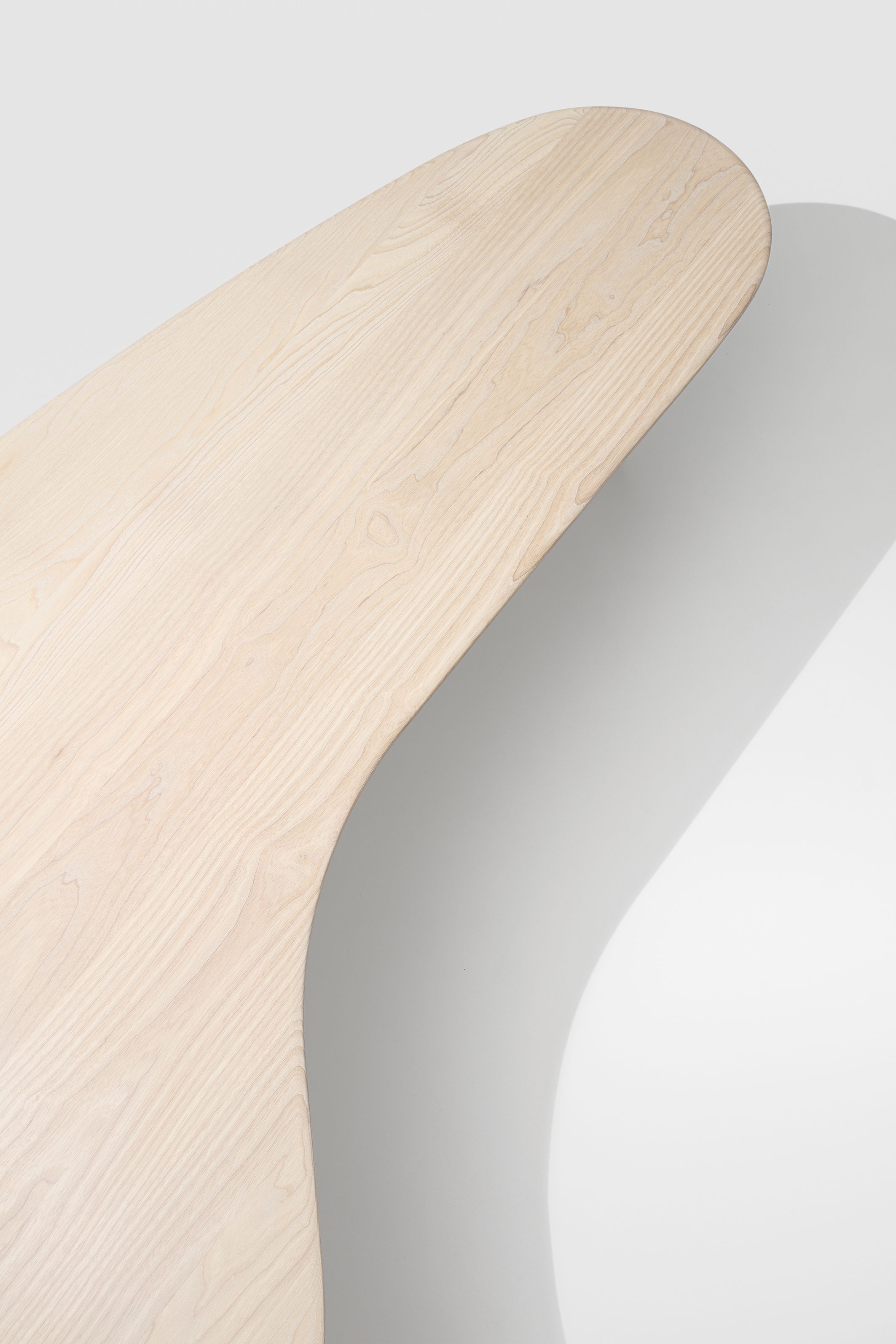 Низкий журнальный столик из массива дерева ZEITRAUM Kuyu ARCH-00132219 - Вид №4