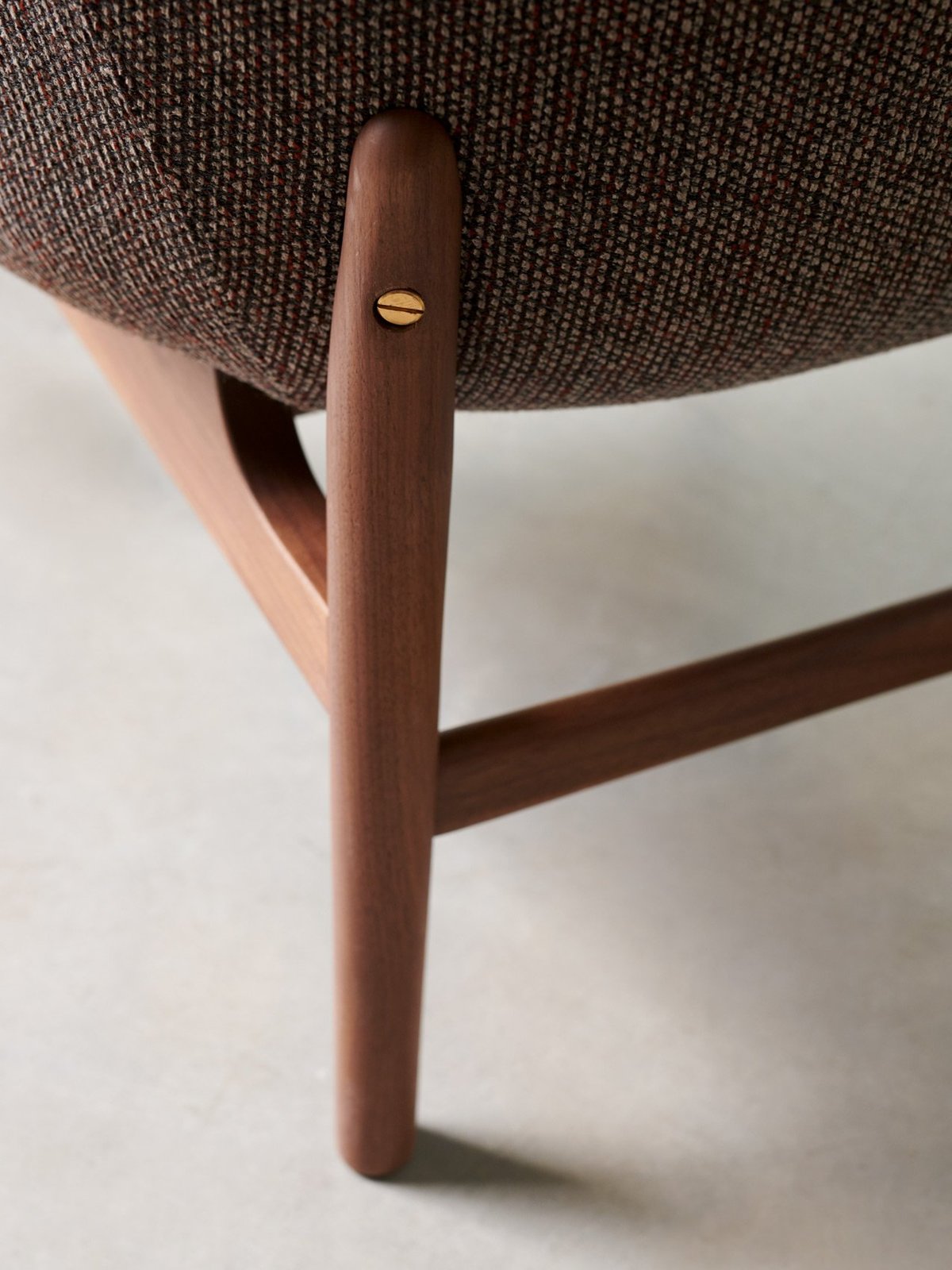 9255102-021Y08ZZ MENU Кресло для отдыха Harbour Дуб натуральный | Саванна - 222 / Нюанс - 40782  - Вид №6