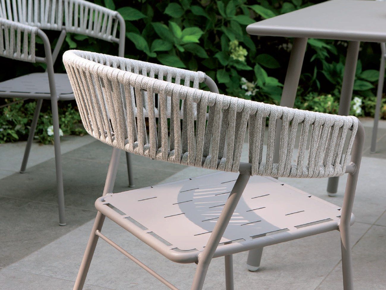 Веревочный и металлический стул с подлокотниками Vermobil Ки-Уэст ARCH-00085284 - Вид №2