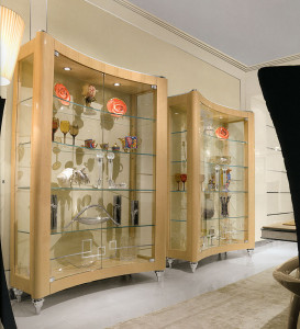 Витрина  REDECO 1046