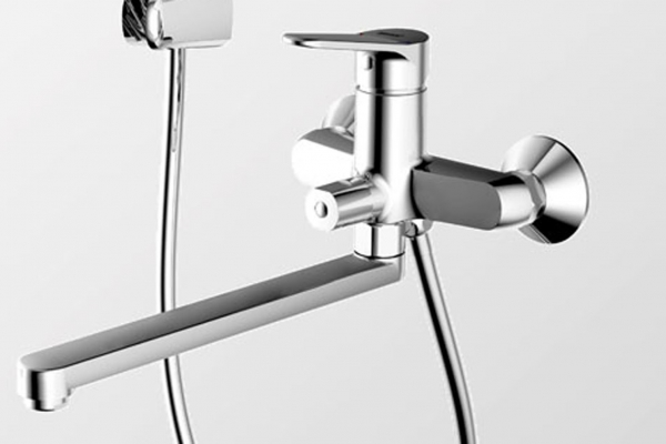 Смеситель для ванны излив 300 мм с аксессуарами ECO F6111147C-LB bravat - Вид №2