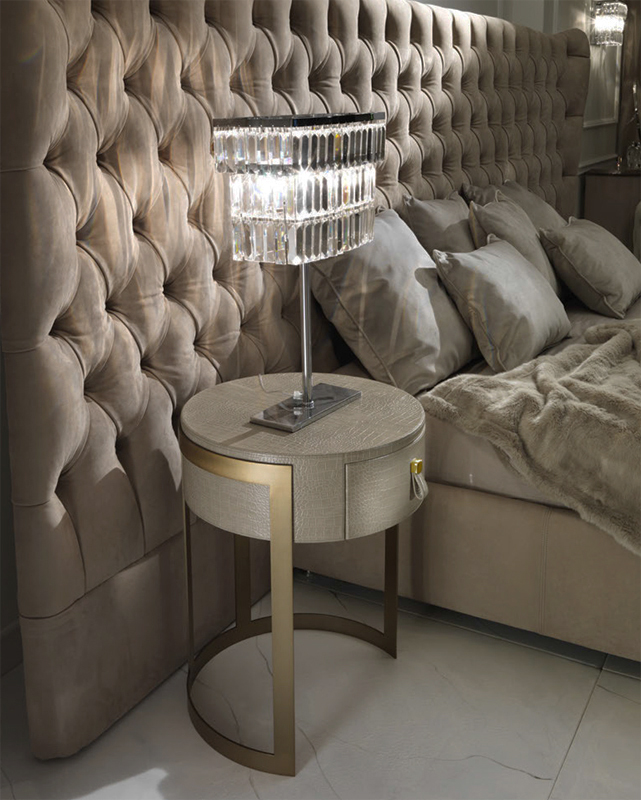 Тумбочка  DV HOME COLLECTION BYRON PRINCE comodino 