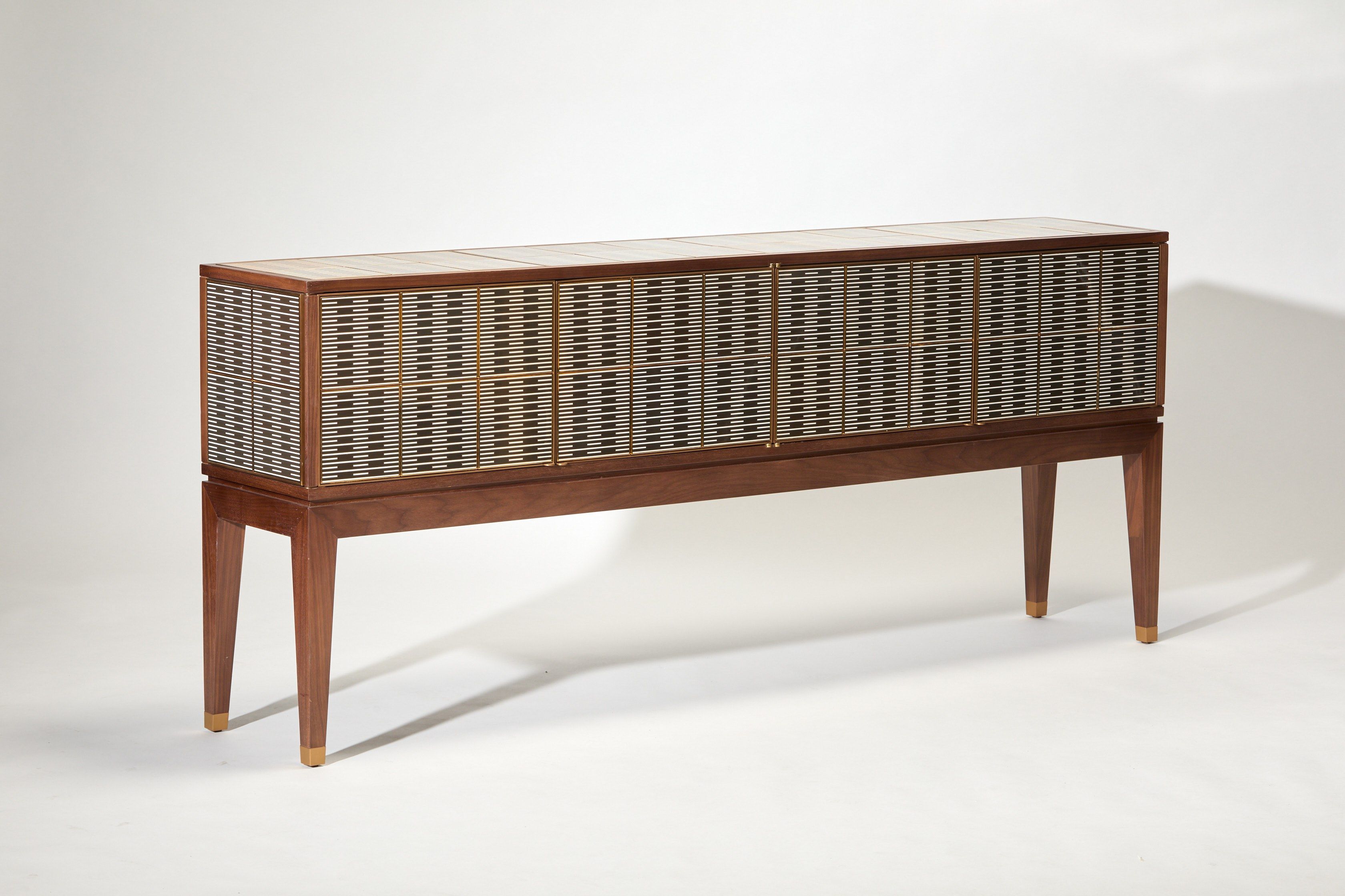 Деревянный шкаф с распашными дверями REDA AMALOU DESIGN Limited Edition ARCH-00000097