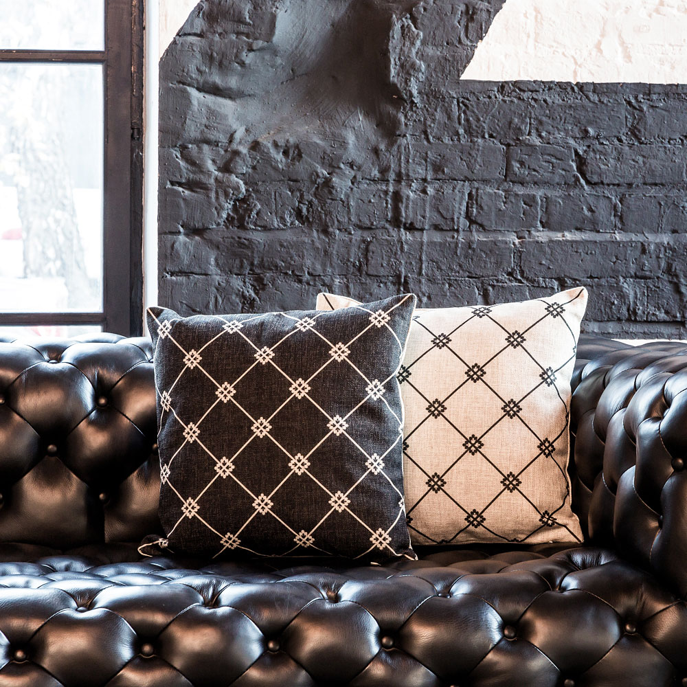 2718901 Интерьерная подушка «Европейские мемуары», версия 1 Object Desire  - Вид №6