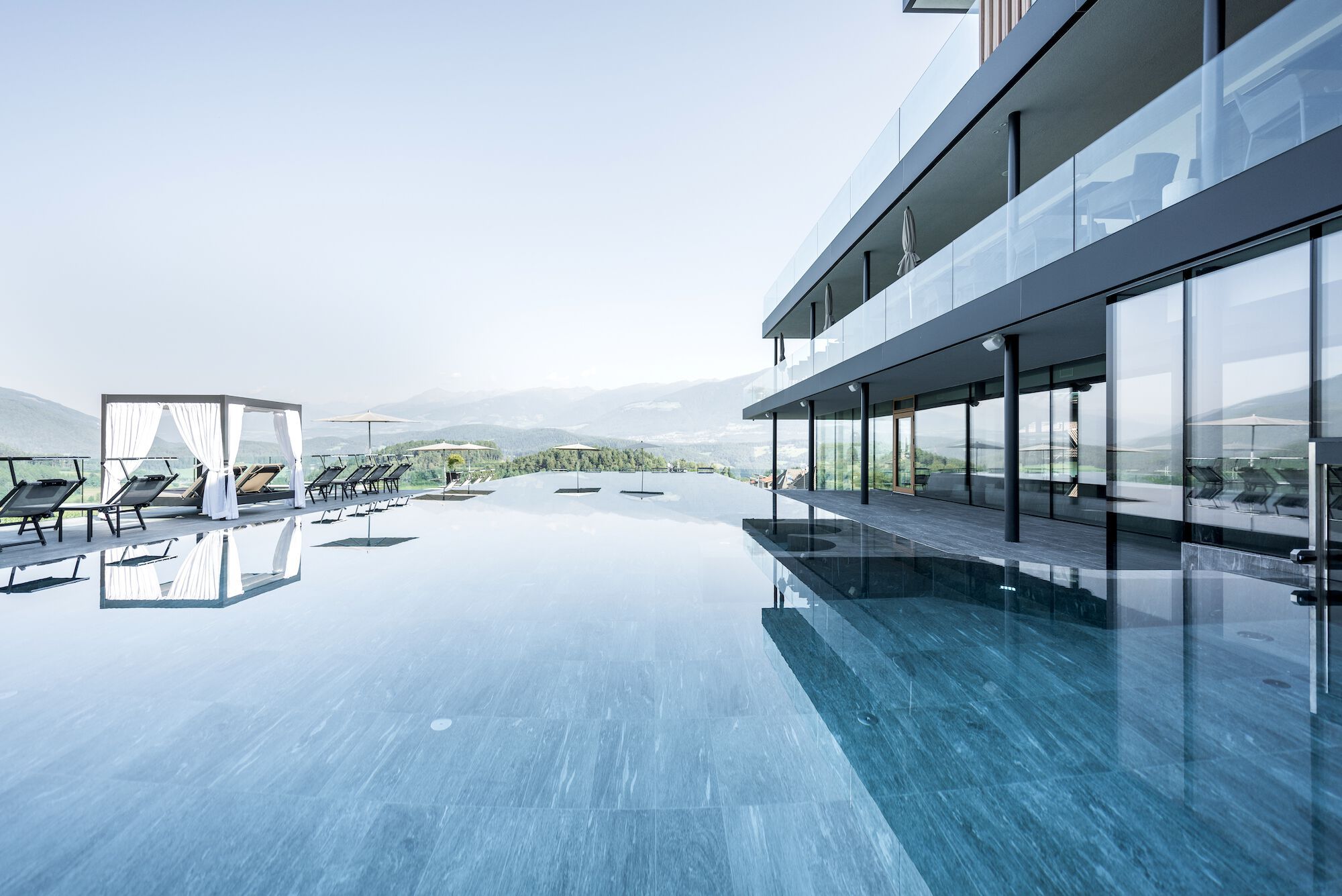 Стеклянный парапет для окон и балконов ALUVETRO система балюстрады GARDA ARCH-00123091 - Вид №9