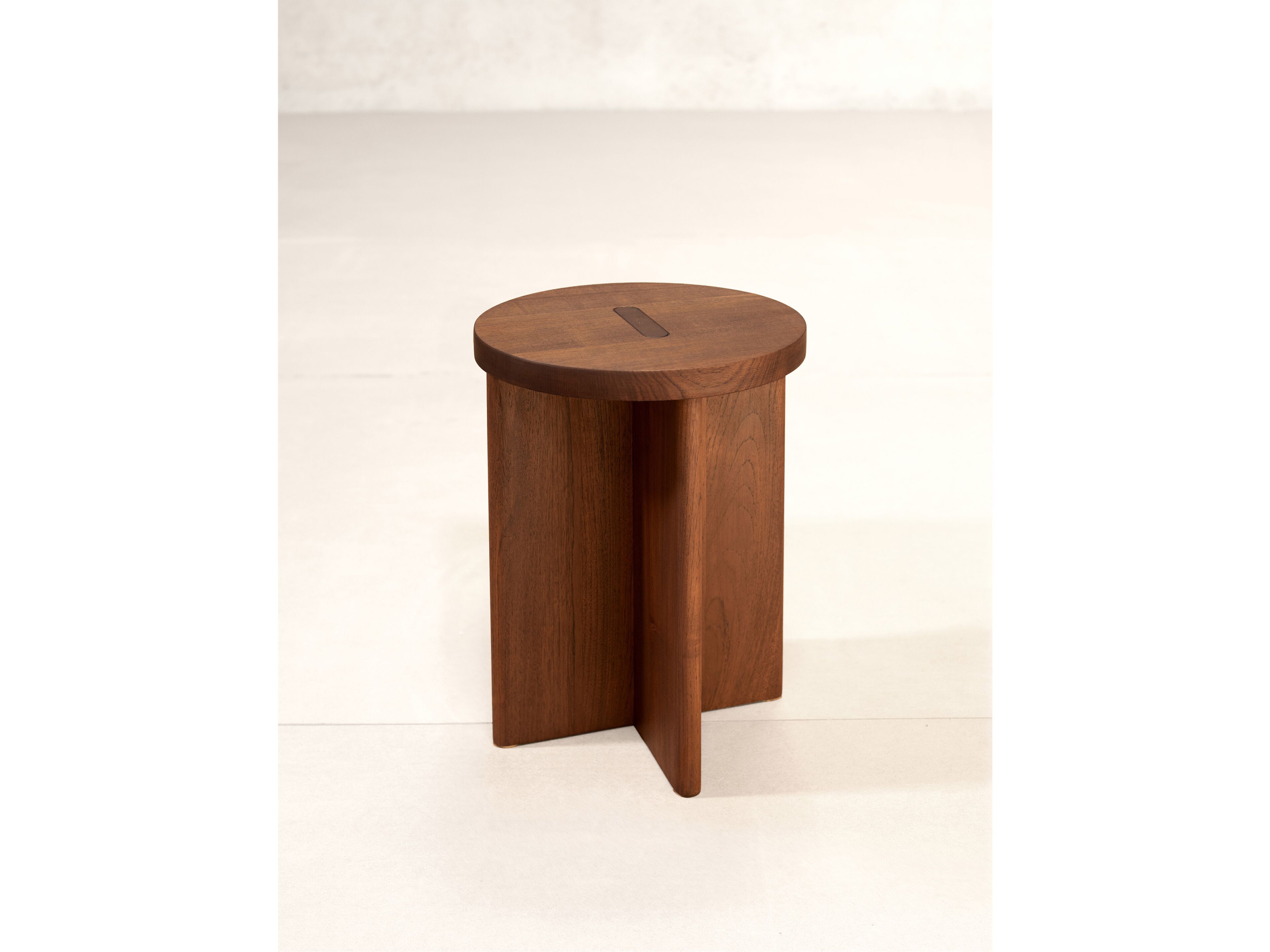 Деревянный низкий стул Phantom Hands X + L ARCH-00119409 - Вид №4