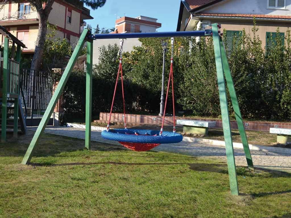 Переработанные пластиковые качели EUROCOMITALIA ALTALENA CESTO ARCH-00130325