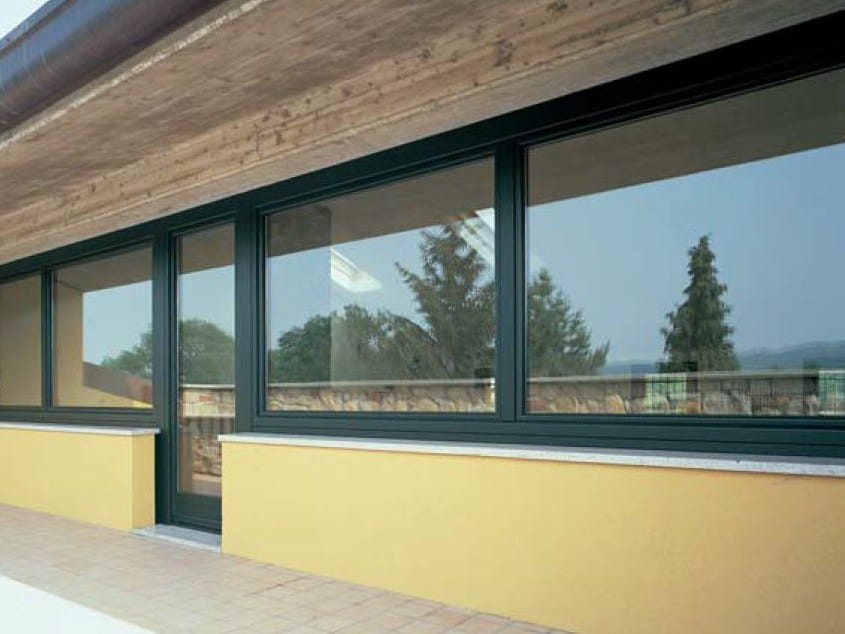 Алюминиевая и деревянная распашная оконная дверь с тройным остеклением Carminati пассивный 120 ARCH-00057640 - Вид №1